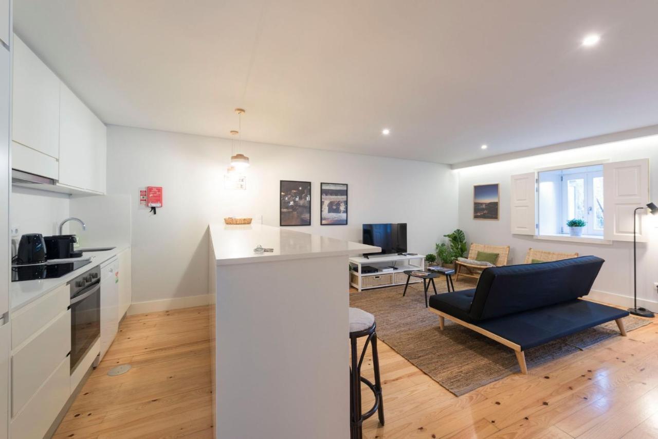 Lovelystay - Porto Peaceful Living W/ Backyard Экстерьер фото