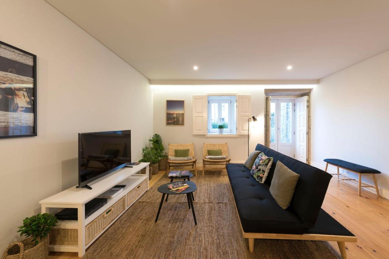 Lovelystay - Porto Peaceful Living W/ Backyard Экстерьер фото